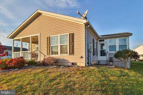 647 SAN SIMEON PLACE, EASTON, PA 18040