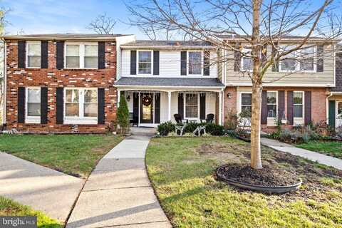 8 WOODLAND COURT, HAMILTON, NJ 08610