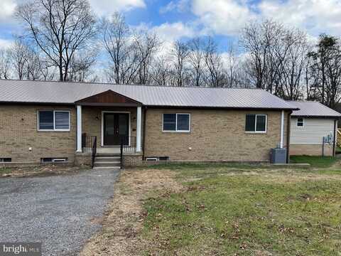 277 BRIARWOOD CIRCE, BERKELEY SPRINGS, WV 25411