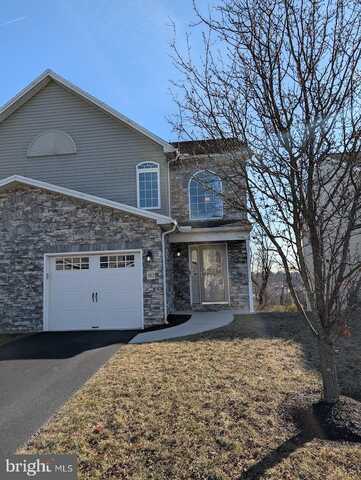 312 BRIAR RIDGE CIRCLE, ENOLA, PA 17025