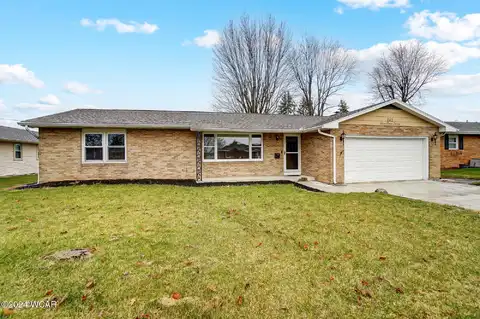 243 Barnsbury Drive, Lima, OH 45804