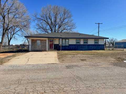 1100 N MISSOURI Street, Shamrock, TX 79079