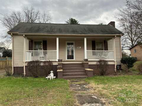 619 Alexander Street, Statesville, NC 28677