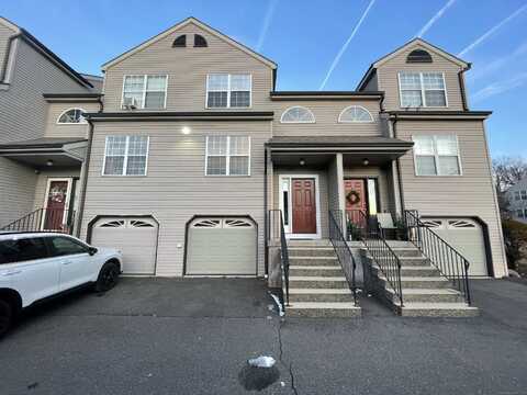 34 Taft Point, Waterbury, CT 06708