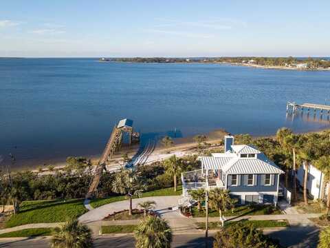 5030 G St, Cedar Key, FL 32625