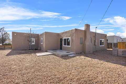 702 LA POBLANA Road NW, Albuquerque, NM 87107