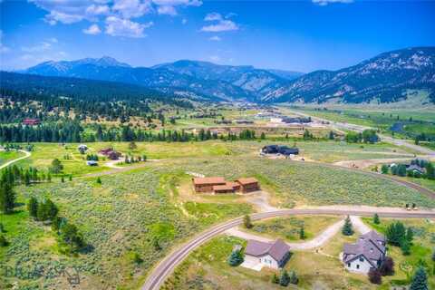 135 Twin Antler Drive, Gallatin Gateway, MT 59730