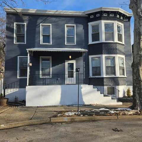 314 N Park St, East Orange, NJ 07017