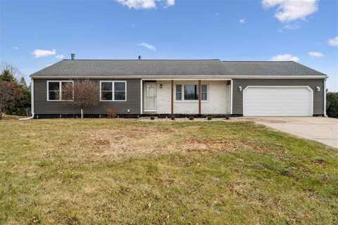 438 11th ave, Conroy, IA 52220