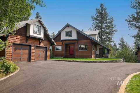 757 Chad Loop, McCall, ID 83638