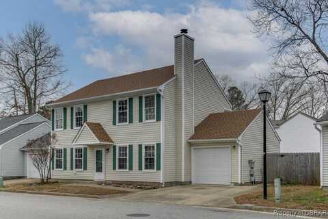 219 Gate House Rd, Newport News, VA 23608