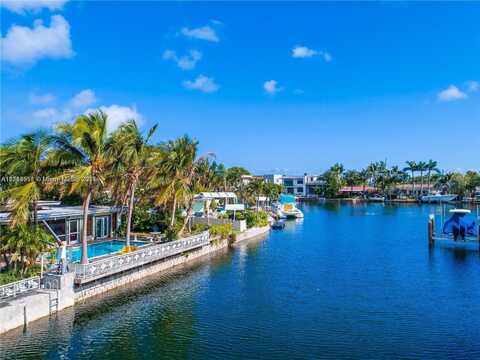12900 Ixora Cir, North Miami, FL 33181