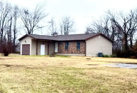 730 B Street, Farmington, MO 63640