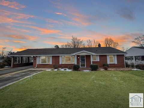 205 Murphy Rd, Collinsville, VA 24078