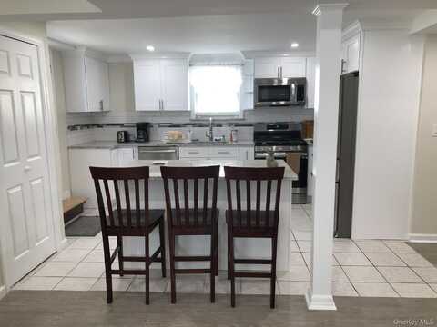 321 W Walnut Street, Long Beach, NY 11561