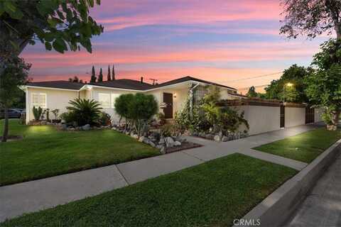 9504 Houghton Avenue, Santa Fe Springs, CA 90670