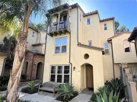 213 Tall Oak, Irvine, CA 92603