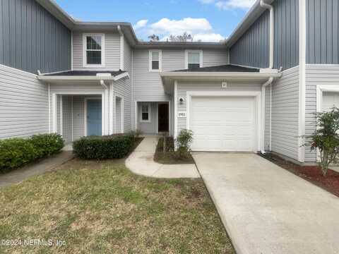 1911 BISCAYNE BAY Circle, Jacksonville, FL 32218