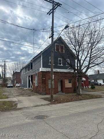 1438 E 45th Street, Cleveland, OH 44103