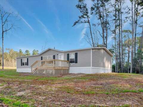 135 Sweetgum St, Chireno, TX 75937