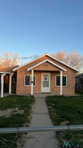 1613 S Pennsylvania Avenue, Roswell, NM 88203