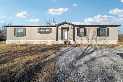 309 E North Avenue, Checotah, OK 74426