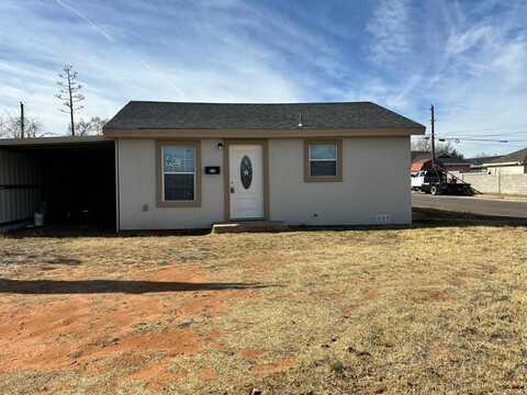 615 NW 8th Place, Andrews, TX 79714