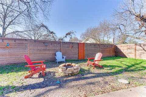 206 College Street, Forney, TX 75126