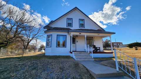 125 W Michigan Ave, Lenora, KS 67645