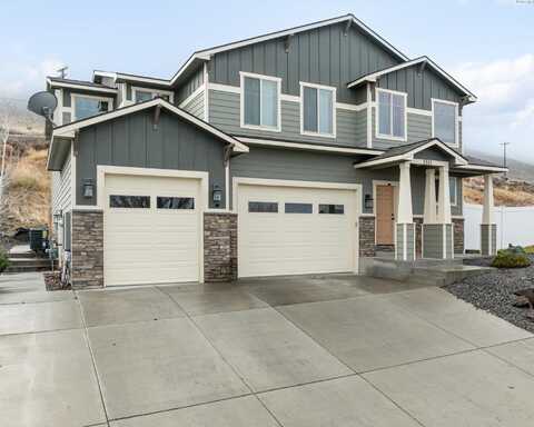 5905 Velonia Dr, West Richland, WA 99353