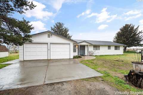 5741 E Euclid Rd, Mabton, WA 98935