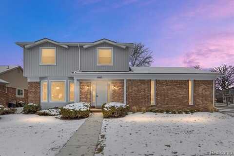 44417 WHITEFISH BAY, Clinton Township, MI 48038