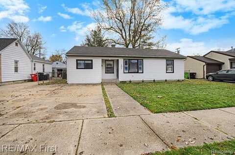 28900 Essex, Roseville, MI 48066