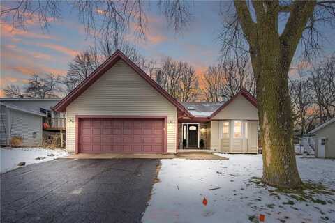 4945 W 144th Street, Savage, MN 55378