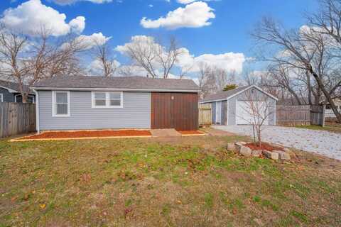 422 W 2nd Ave, Goddard, KS 67052