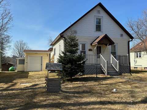 710 Tobin, Channing, MI 49815