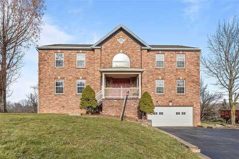 135 Briwood Dr, Cecil, PA 15317