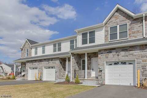 17 Decroce Ct, Whippany, NJ 07054