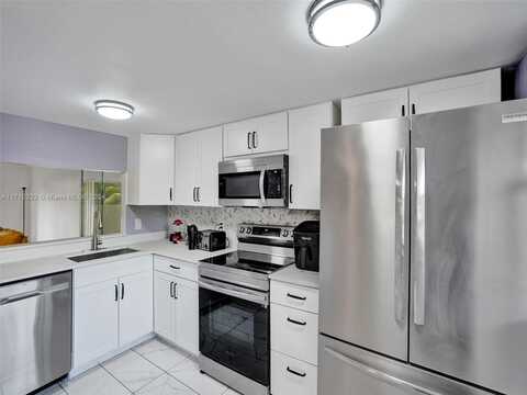 6075 N Sabal Palm Blvd, Tamarac, FL 33319