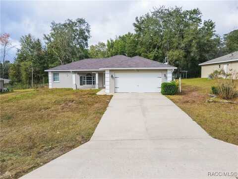 21 W Vince Place, Citrus Springs, FL 34434