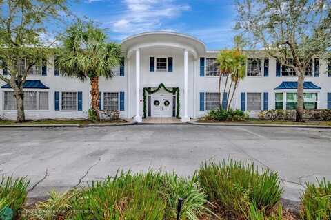2270 NE 68th St, Fort Lauderdale, FL 33308