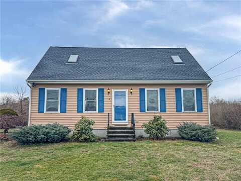 72 Vista Circle, North Kingstown, RI 02852