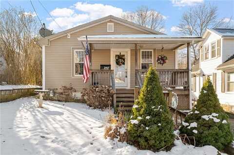 235 Oregon Avenue, Woonsocket, RI 02895