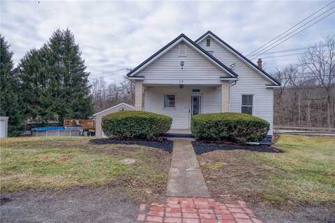 19 Fawn St, Derry, PA 15076