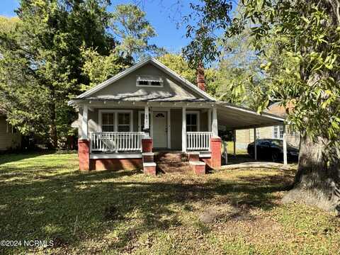 207 Brinkley Avenue, Plymouth, NC 27962