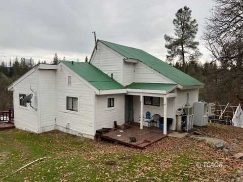 428 Buck Ln, Hayfork, CA 96041