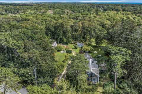 21 Oliver Snow Road, Harwich Port, MA 02646