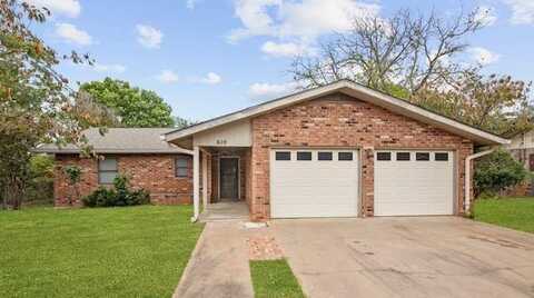 610 Bowie, Fredericksburg, TX 78624