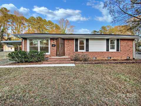 2823 Edsel Place, Charlotte, NC 28205