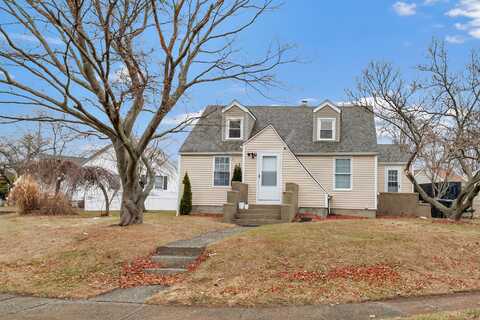 61 Alden Place, Milford, CT 06460